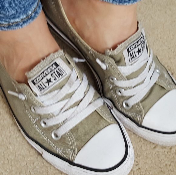 converse shoreline leopard canada